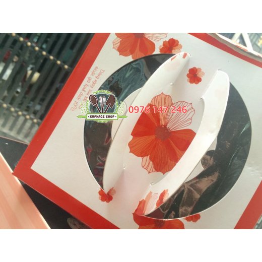 Hộp bánh kem kèm đế 20cm