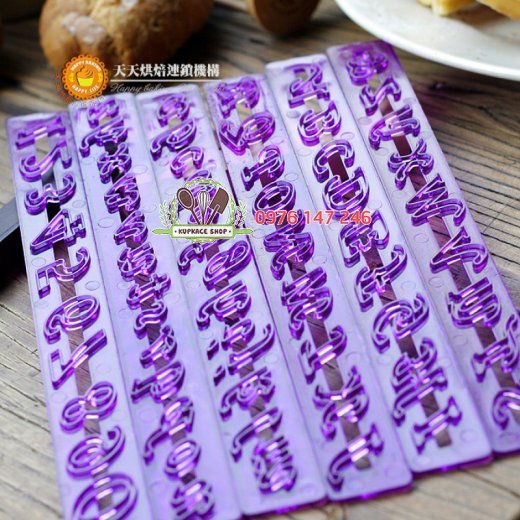 Bộ nhấn chữ cái thường + số màu tím Bộ nhấn chữ cái thường + số màu tím