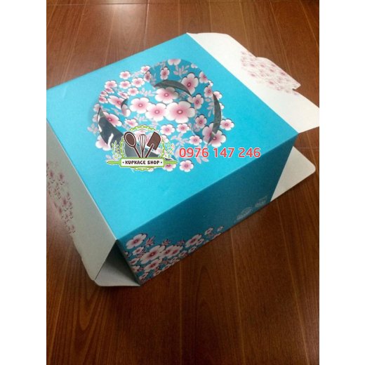 Hộp bánh kem kèm đế 25cm