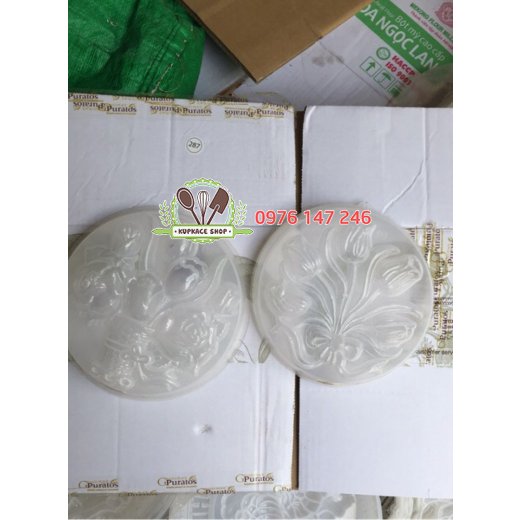 Khuôn đổ rau câu nhựa 20cm