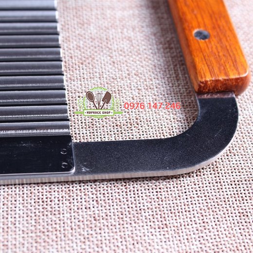 Dao lượn sóng cán gỗ Dao lượn sóng cán gỗ