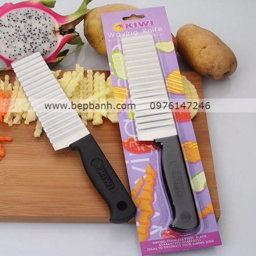 Dao cán đen lượn sóng 24cm Dao cán đen lượn sóng 24cm