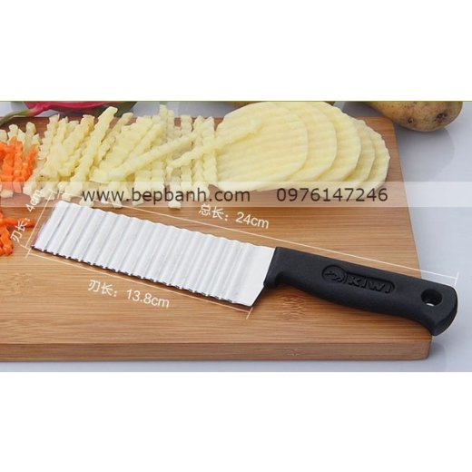 Dao cán đen lượn sóng 24cm Dao cán đen lượn sóng 24cm