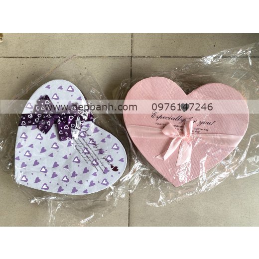 Hộp quà tim 18 ô