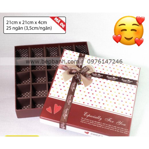 Hộp quà vuông 25 ô Sweet love Nâu Hộp quà vuông 25 ô Sweet love Nâu