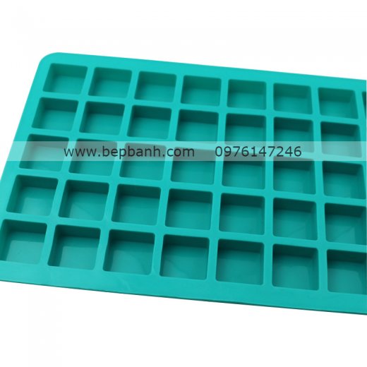 Khuôn silicon 40 ô vuông 3cm