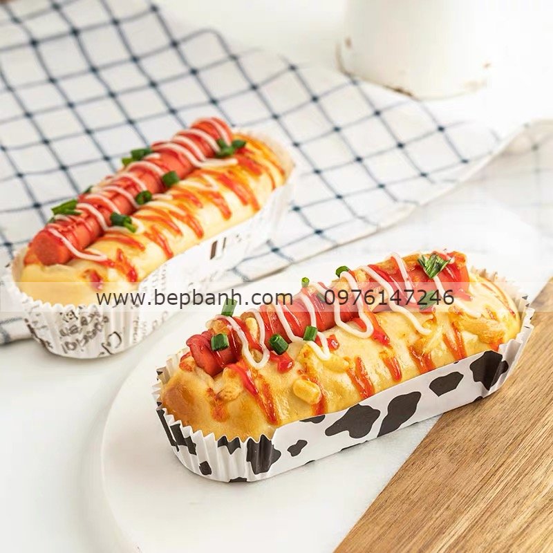 Chén giấy lót chữ nhật đựng bánh /300 cái