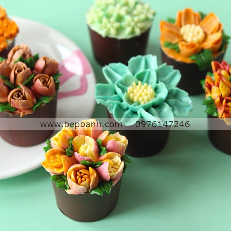 Bộ 9 đuôi Nga kèm chốt Bộ 9 đuôi Nga kèm chốt