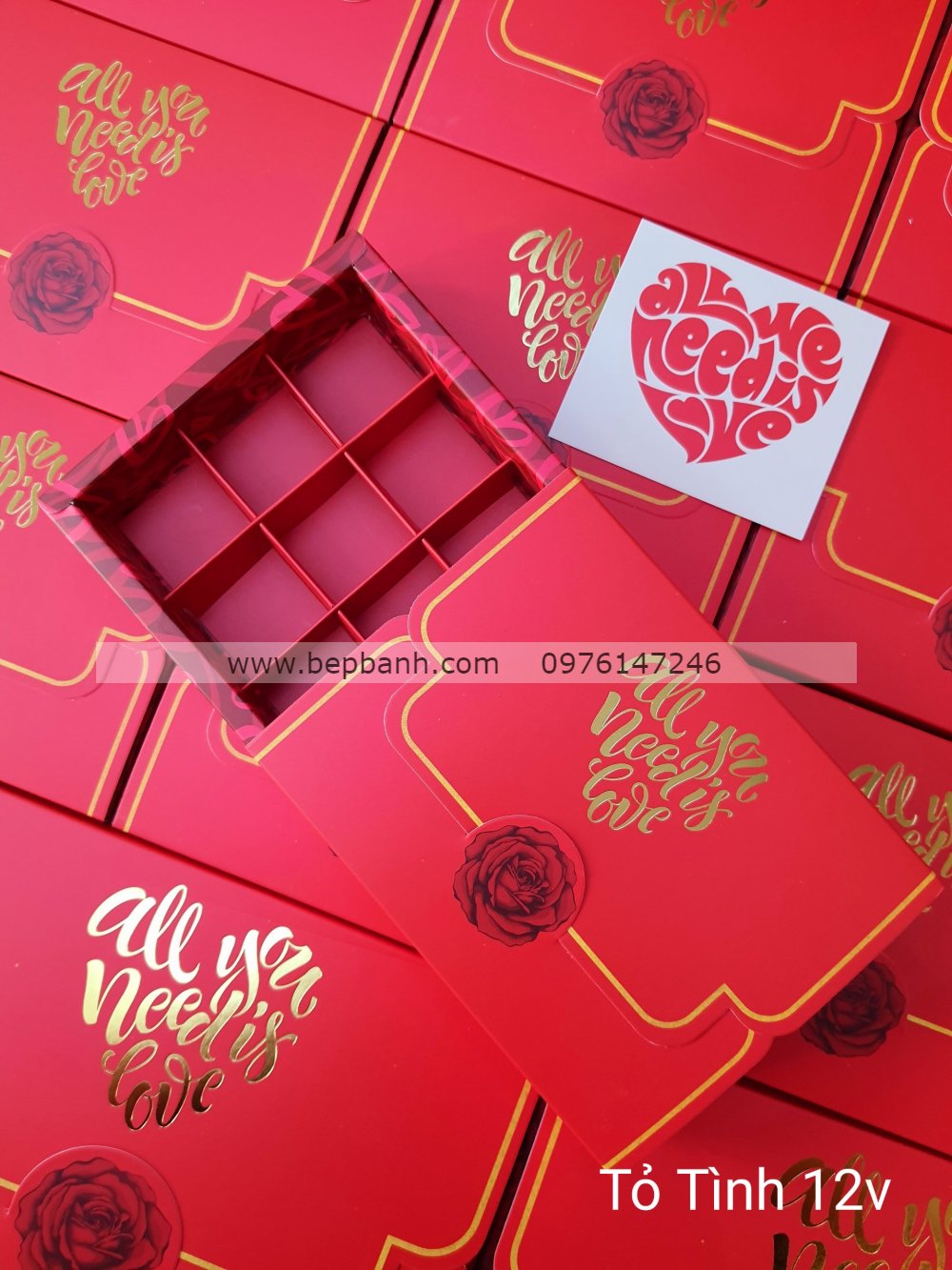 Hộp quà 12 viên Tỏ Tình Hộp quà 12 viên Tỏ Tình