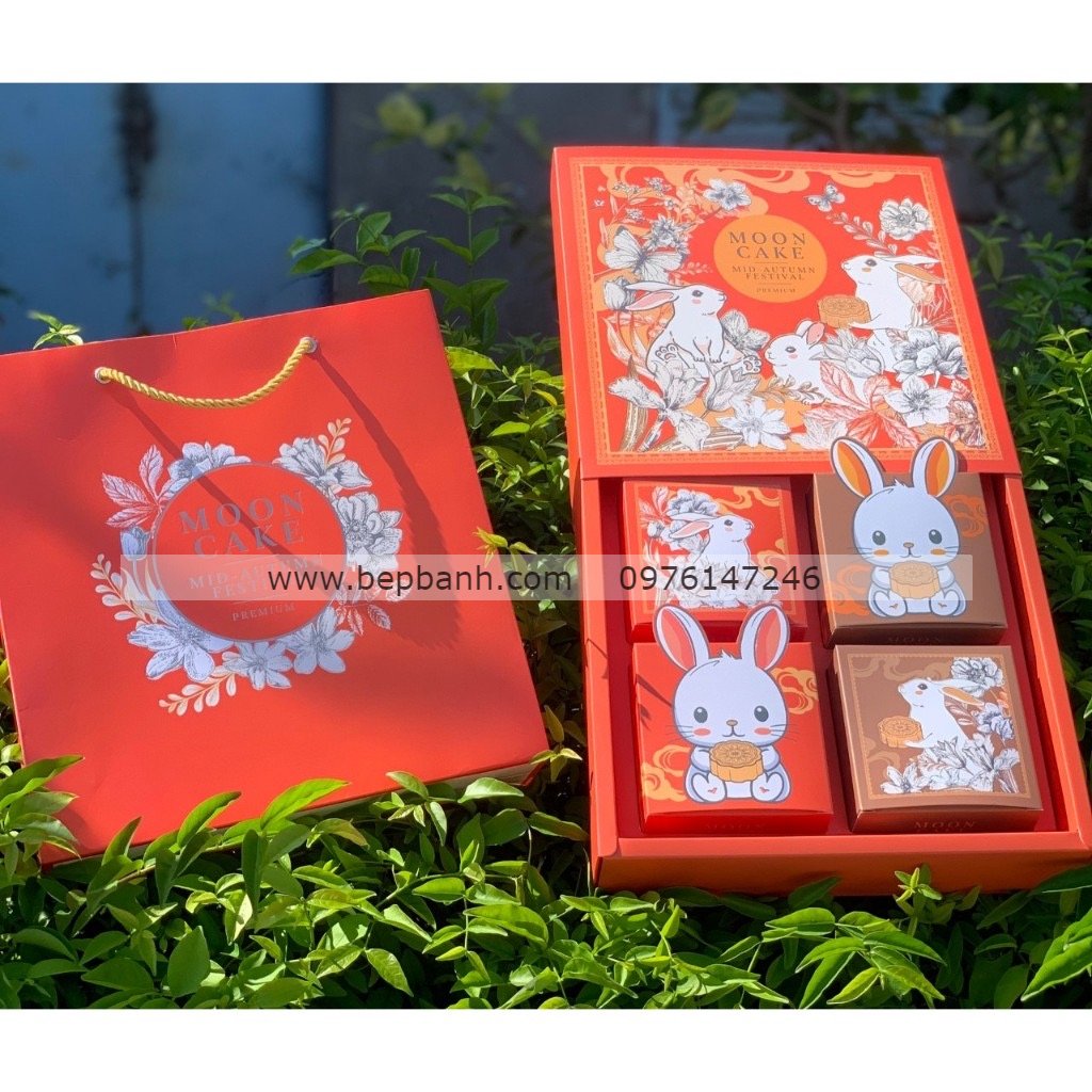 Hộp giấy trung thu 4 bánh > 200gr (4 hộp con) - Thỏ Cam Hộp giấy trung thu 4 bánh > 200gr (4 hộp con) - Thỏ Cam