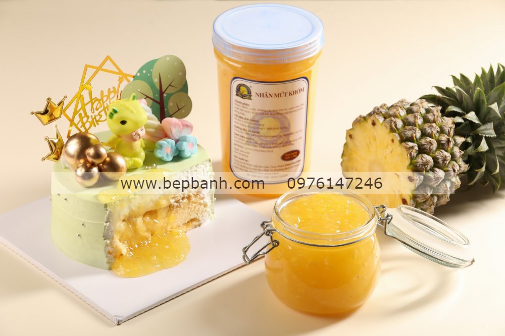 Nhân mứt khóm hũ 1.5kg Nhân mứt khóm hũ 1.5kg