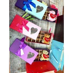Hộp quà chữ nhật 12 ô + túi + gấu