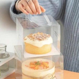 Hộp mica vuông đế 16*15